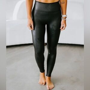 Spanx Black Faux Leather Leggings - Size Large - Excellent Condition